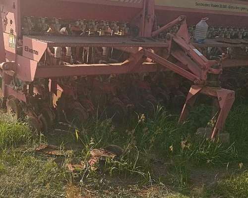 Sembradora Bertini 32000 2008