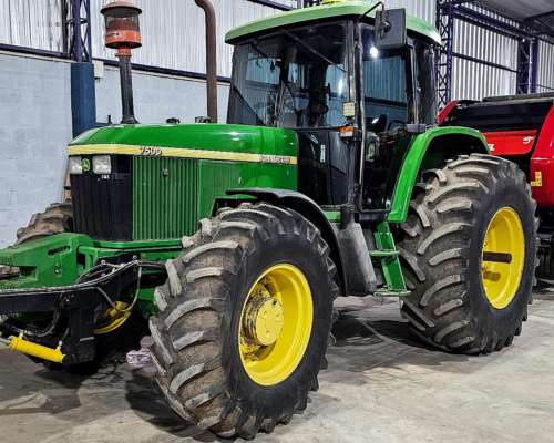 John Deere 7500 2001