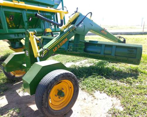 Niveladora Champion Arion LD 3.05 HM