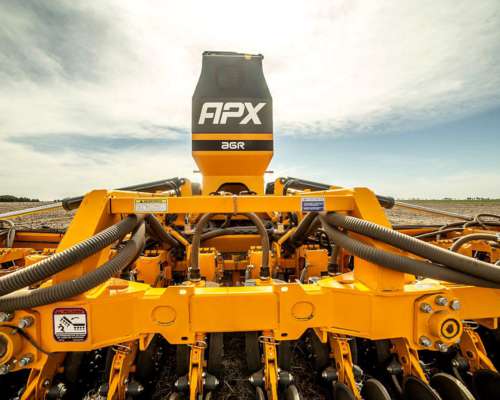 Sembradora Agrometal APX Seed PRO