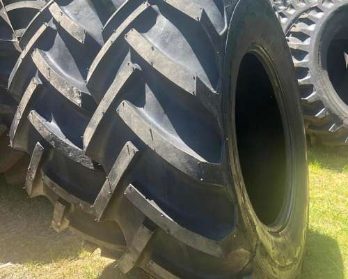 Cub 420.70 R30 Recauchutadas Diseño Campeón Pantanera