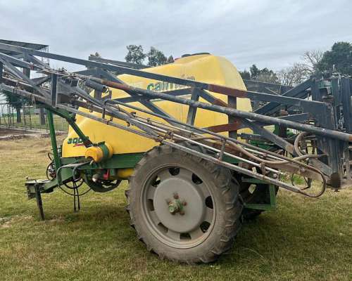 Pulverizador de Arrastre Caiman A3000