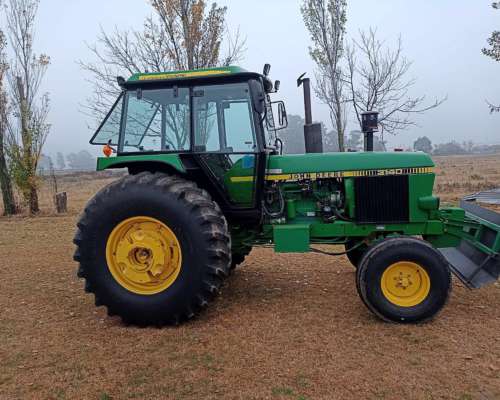 Jd 3140 con A/A Cabina 2025 muy muy Bueno Financia 6 Meses