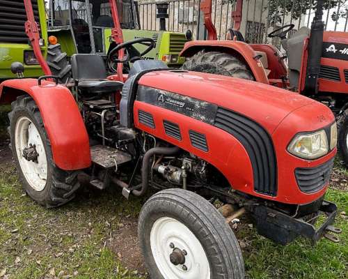 Tractor Hanomag 250p 30hp