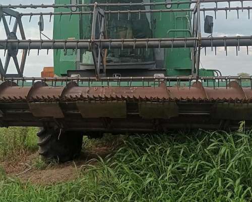 Cosechadora Jhon Deere 1075