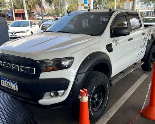 Ford Ranger 2.5 CD 4X2 XL Safet 2016gnc $28.599.000 215000km