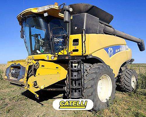 Cosechadora New Holland CR 9060 - 2015