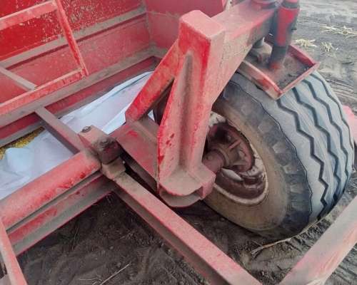 Embolsadora de Granos Secos Ombu de 9 Pies