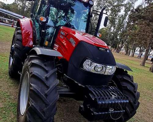 Tractor Farmall M 100