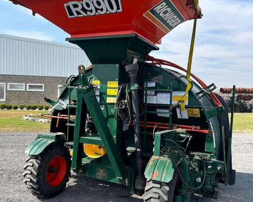 Embolsadora Richiger R990 año 2016