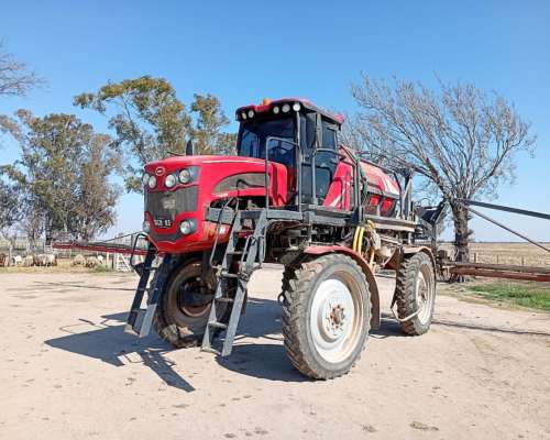 Pulverizadora Ombu PAO 3300 Litros 28 Mts de Botalon