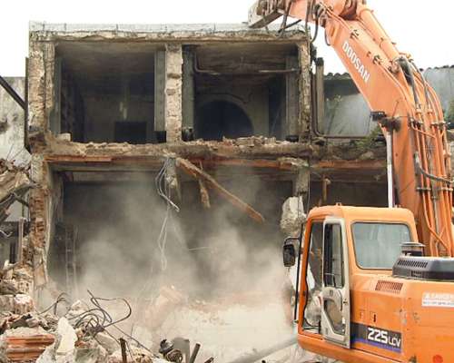 Empresa de Demoliciones + Retiro de Escombros