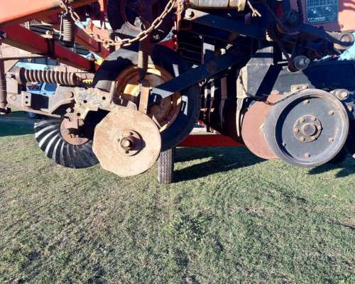 Metar Autotrailer de 12 a 52 con Fert. Lateral.