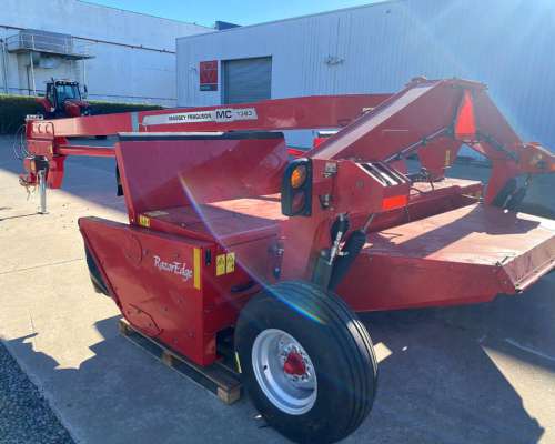 Segadora Massey Ferguson 1393