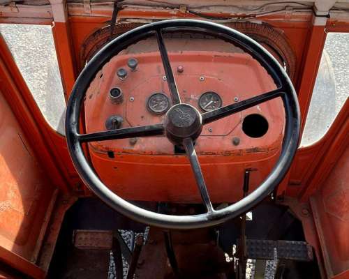 Tractor Fiat 700 e