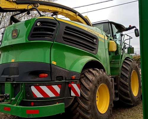 Picadora John Deere 8500i Kemper 375