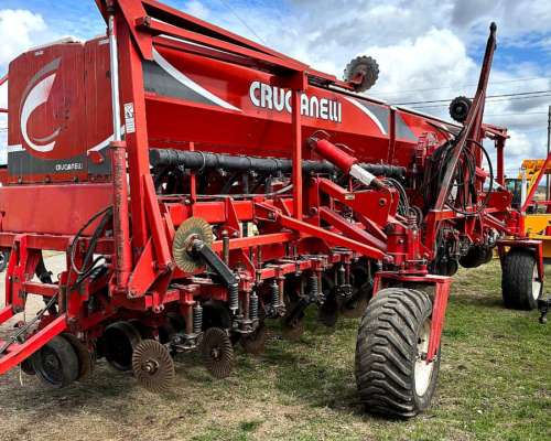 Sembradora Crucianelli Gringa 16 Surcos