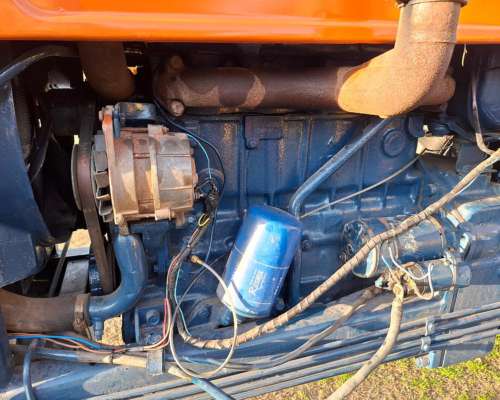 Tractor Fiat 700 con D/H