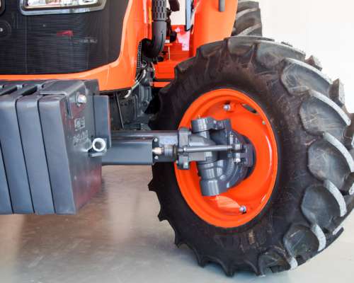Tractor Kubota M9540 Rops con Pala Omar Martin