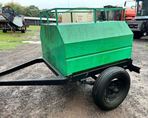 Acoplado Tanque 1000 Lts