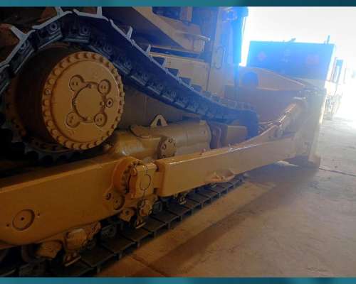 Topador Caterpillar D8R (id613)
