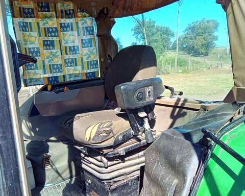 Tractor John Deere 8200