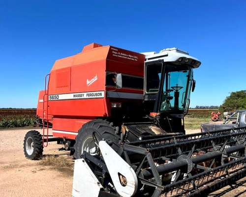Cosechadora Massey Ferguson 5650