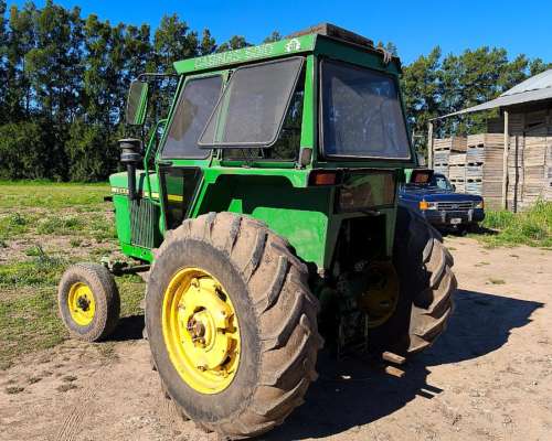 John Deere 2420 Excelente Estado