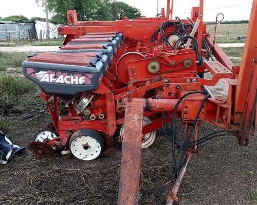 Apache 6120, de 15 a 52 cm