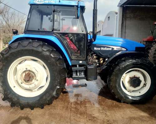 Tractor New Holland TM135