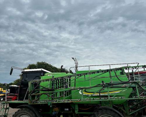 Pulverizador Metalfor 3200 .