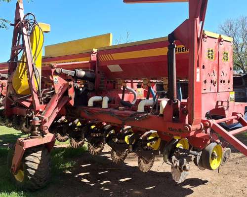 Sembradora Bertini 28000 - 13 a 52 Neumtica - Fert en Linea