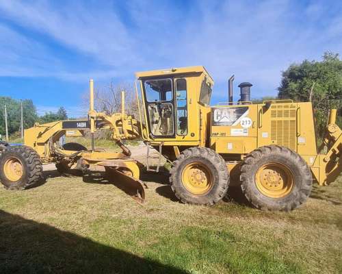 Motoniveladora Caterpillar 140h - 2007