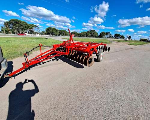 Rastra Apache Excéntrica de 32 Discos de 23 Pulgadas