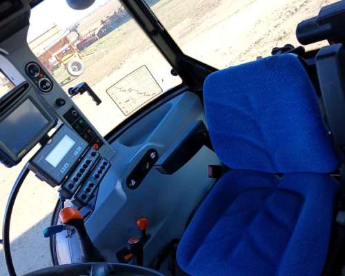 New Holland Td5. 110 con Piloto y Solo 2900 HS. de Fábrica