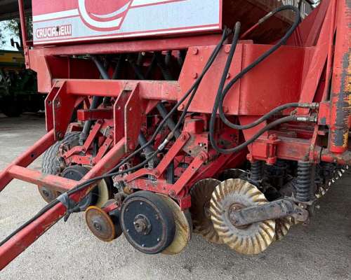 Sembradora Pionera 40 a 17