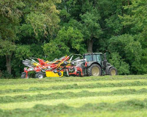 Rastrillo Pottinger TOP 882