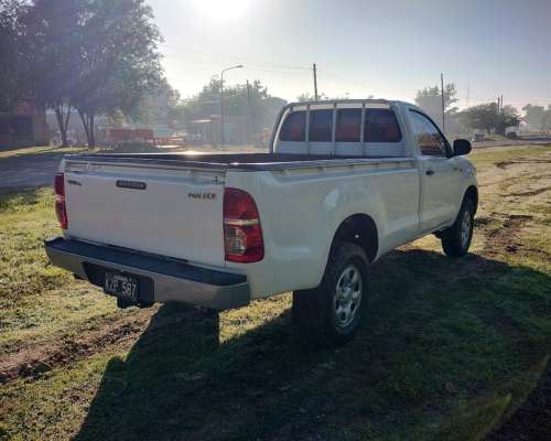 Toyota Hilux Cabina Simple 4X2 2012
