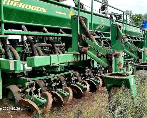 Pierobon MIX 9800 2b PH. año 2004