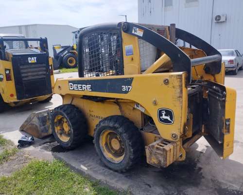 John Deere 317 2009 62hp Permuto Financio Todo Vial