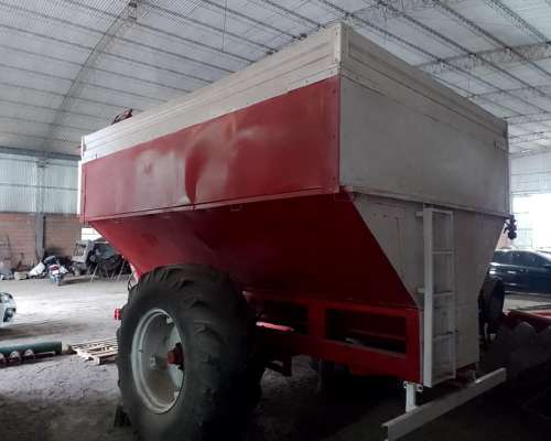 Carro Autodescargable 12 TN Marca Santa ROSA-1 Eje