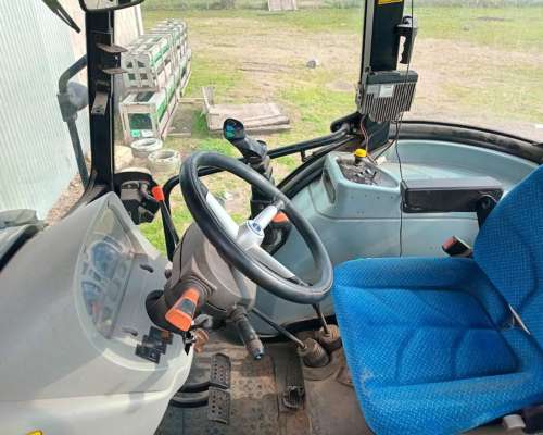 Tractor New Holland TL 5100, año 2020