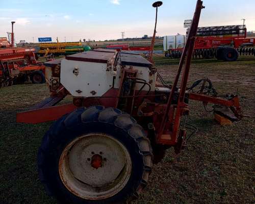 Sembradora Gherardi Mod. G-100 de 25 Líneas a 17,5