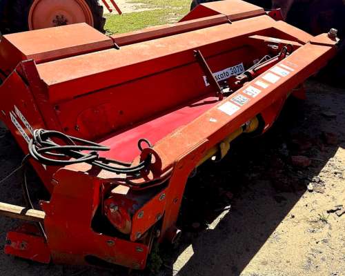 Segadora Moscato 3070 de 2.90 Metros Yomel de Arrastre