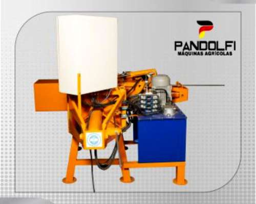 Enfardadora/ Compactadora/ Prensa Pandolfi