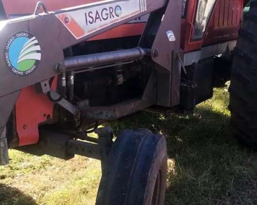 Massey Ferguson 1195 con Pala