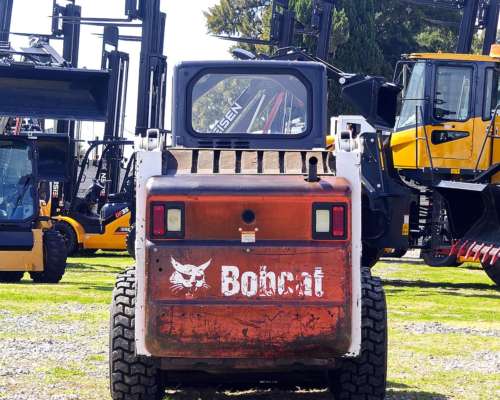 Mini Cargadora Bobcat S130 - 49hp Hidrostática Motor Kubota