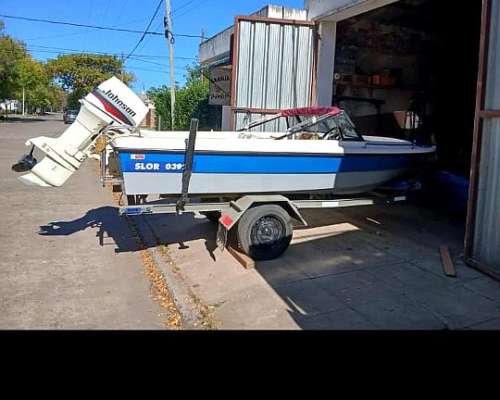 Lancha Casco de Paglietini Motor Jhonson 70 Deportivo año 20