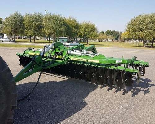 Rastra Acondicionadora de Arrastre 4/4.5/5/6m Bthd Bernardin