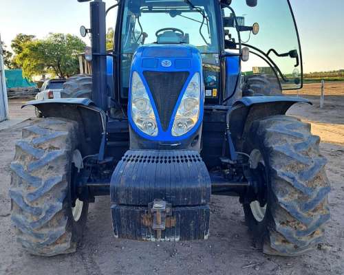 Tractor NH T7.205 Dual, 2017, 6400 HS, Caja Semipowershift.